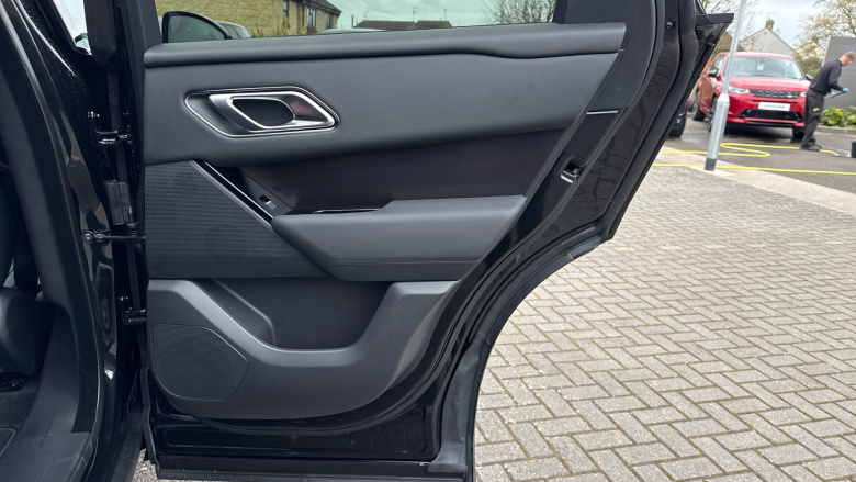 Land Rover Range Rover Velar 2.0 P400e Dynamic SE 5dr Auto Estate